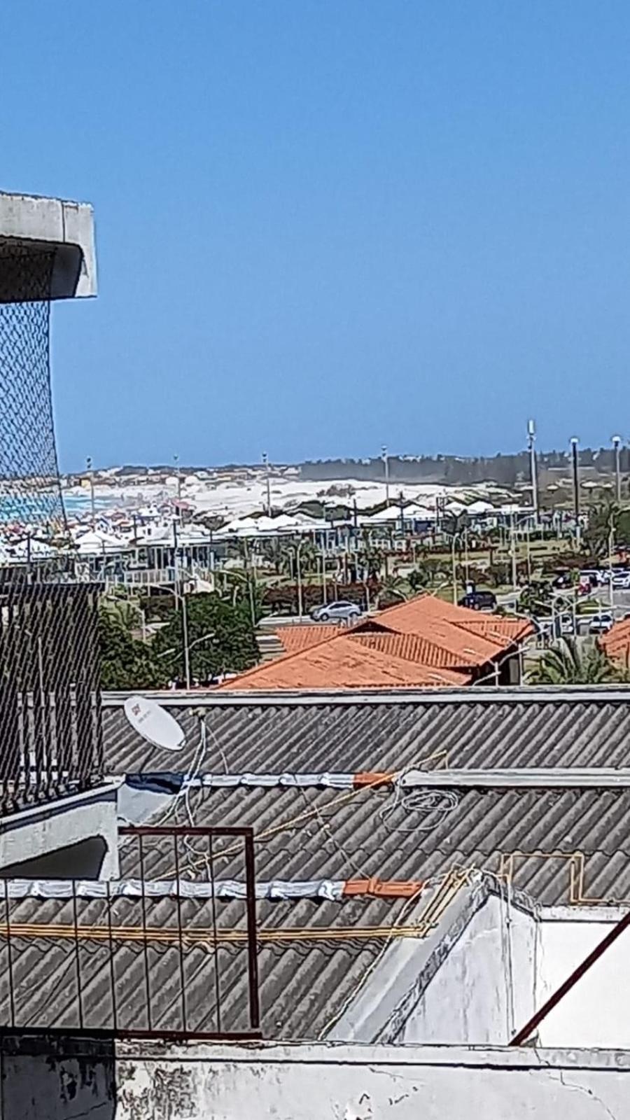 A 50M Da Praia Do Forte Em Cabo Frio Esterno foto