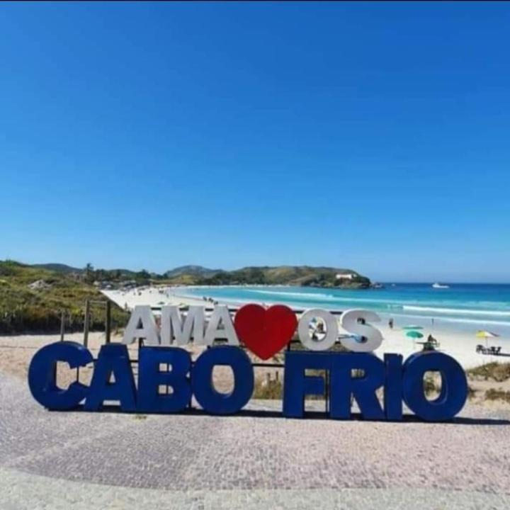 A 50M Da Praia Do Forte Em Cabo Frio Esterno foto